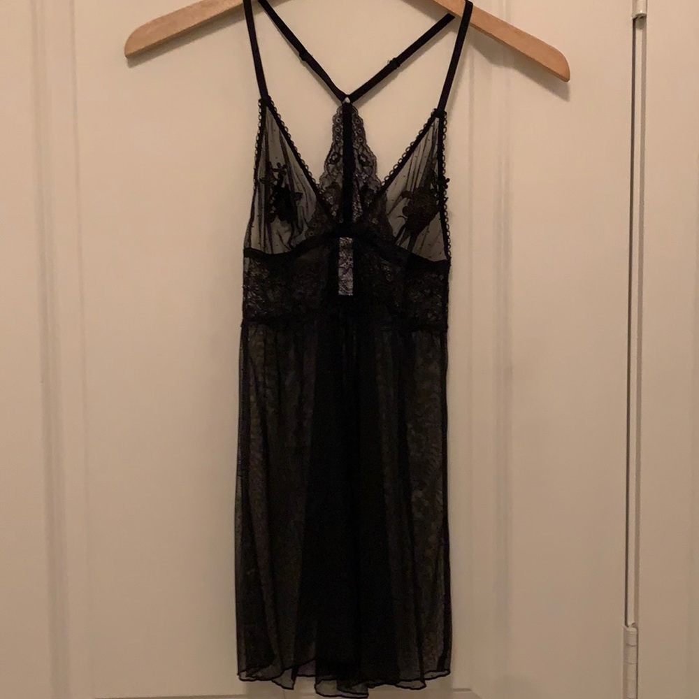Gilligan and O’Malley Lace Lingerie Set